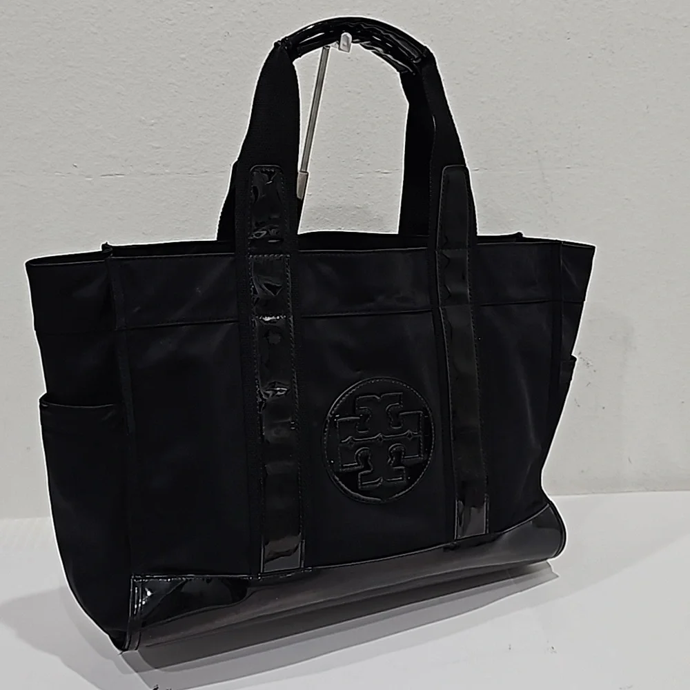 Tory Burch Big Nylon Black Handbag with patent leather triming and logo